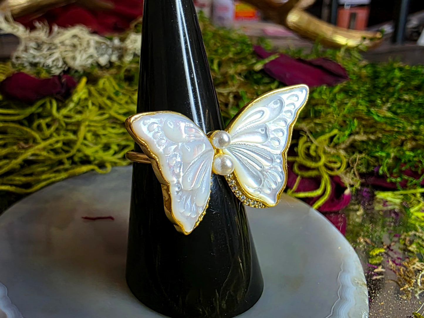 White Shell Butterfly Ring