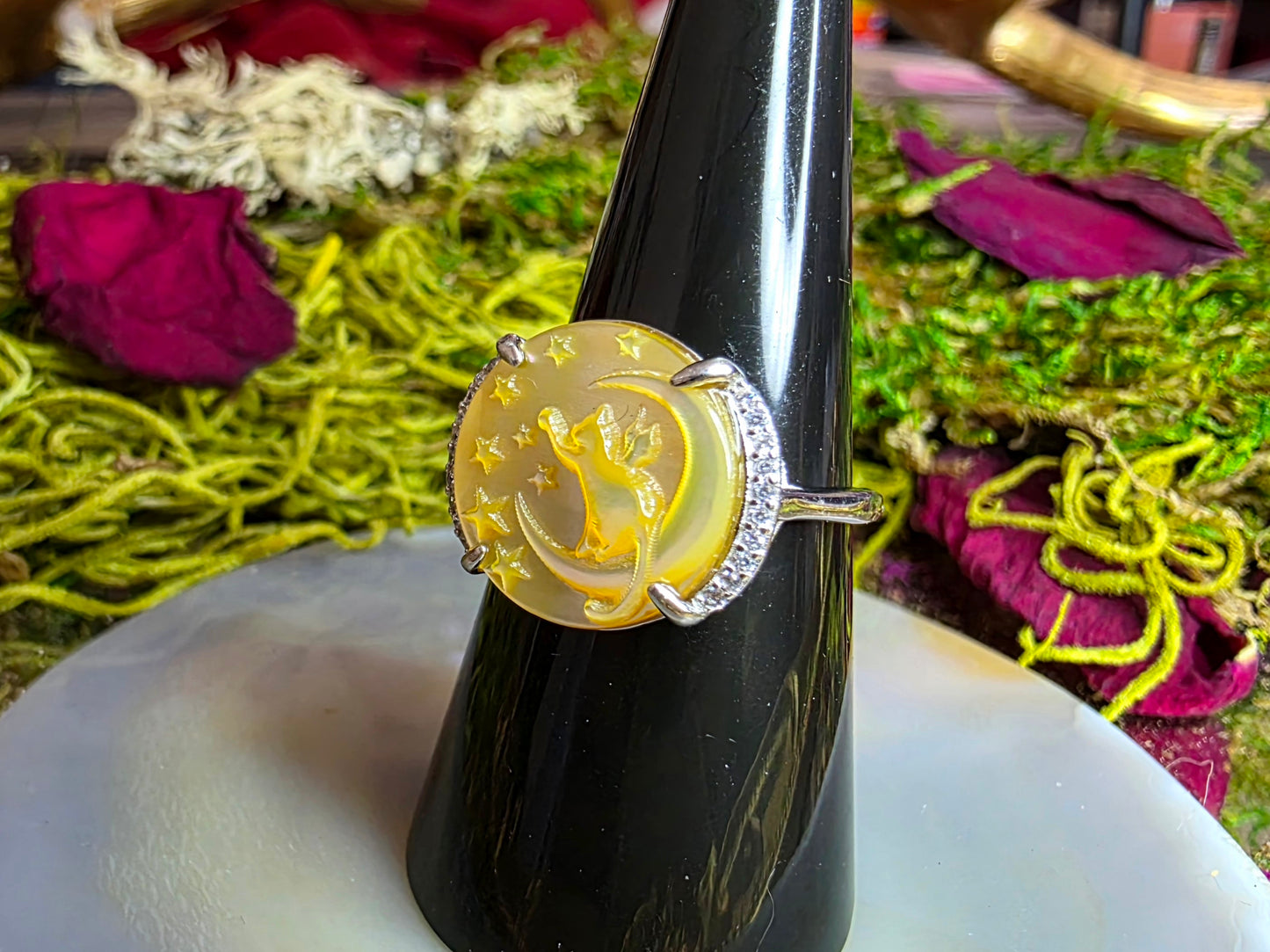 Crescent Moon Golden Cat Shell Ring