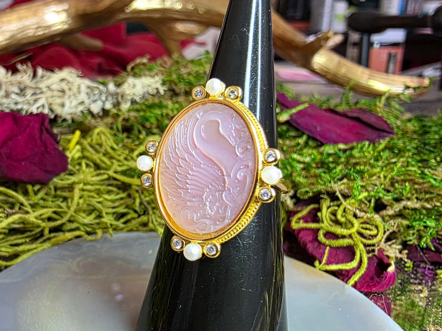 Pink Shell Swan Ring