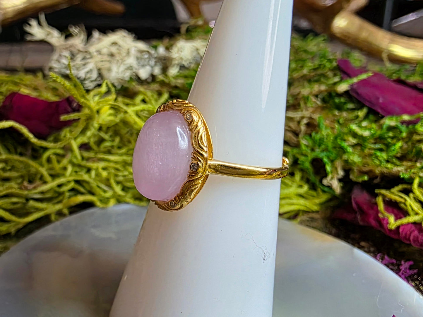 Kunzite Cabochon Ring