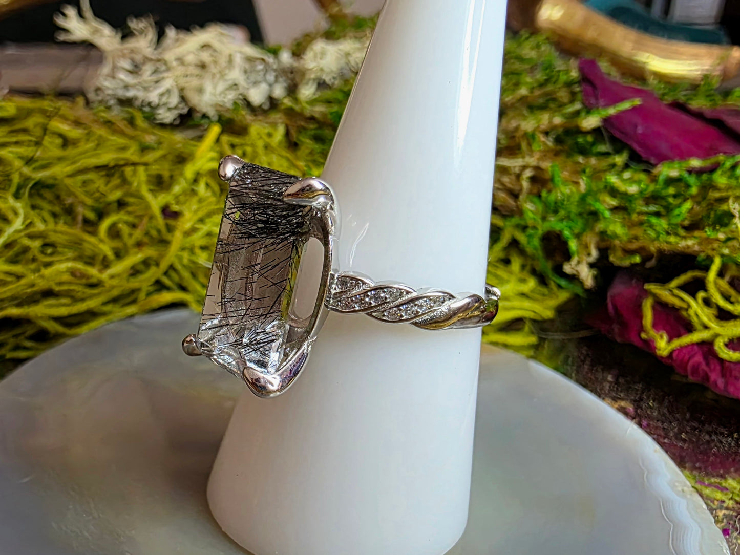 High Quality Black Rutile Ring A