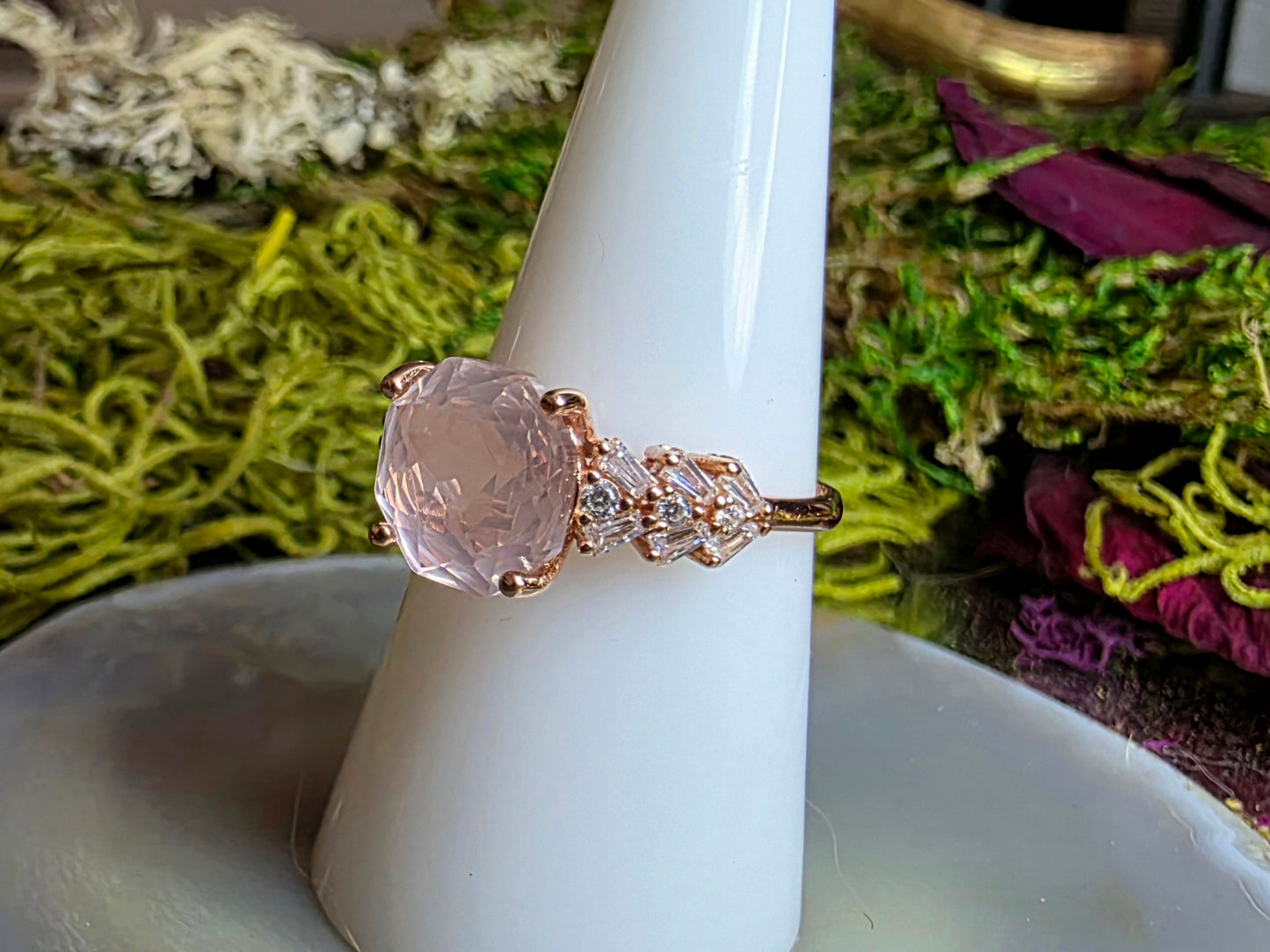 Rose Quartz Rose Gold Ring B