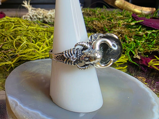 Lilith's Garden Ring