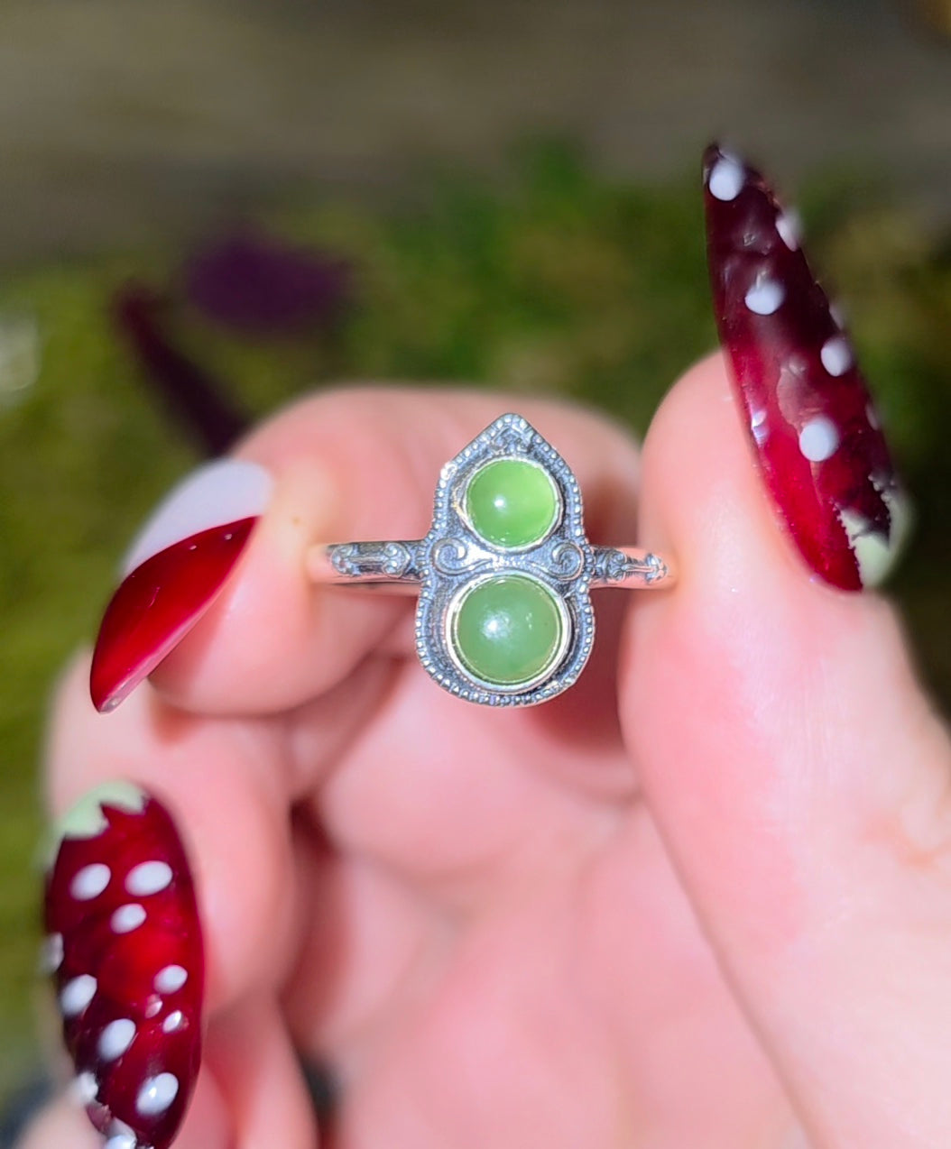 Green Jadeite Gourd Ring