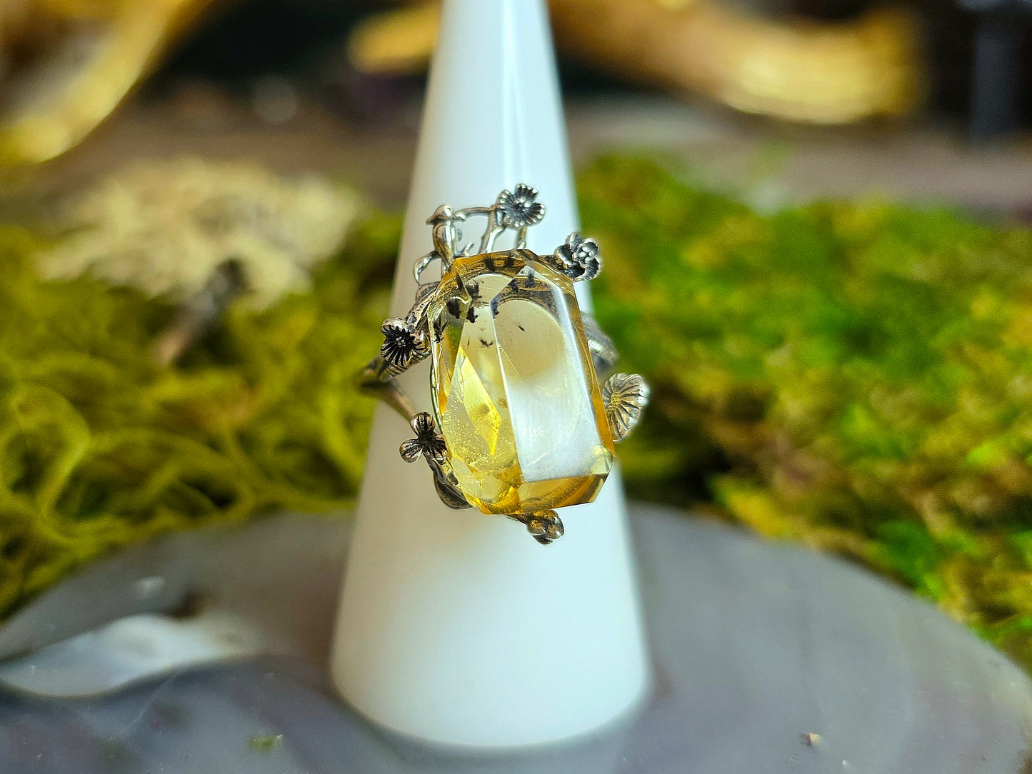 Citrine with Hollandite Ring B