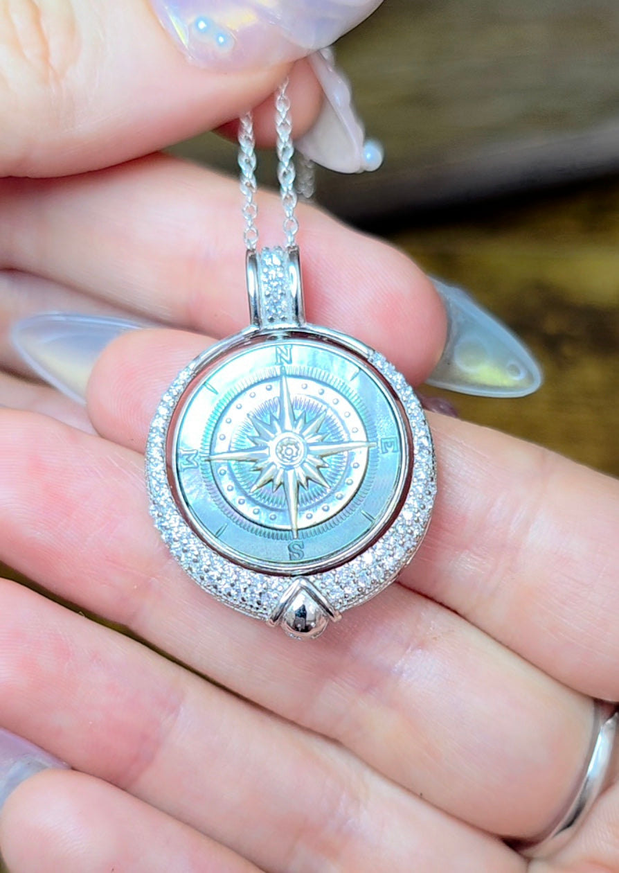 Black Shell Nautical Spinning Pendant
