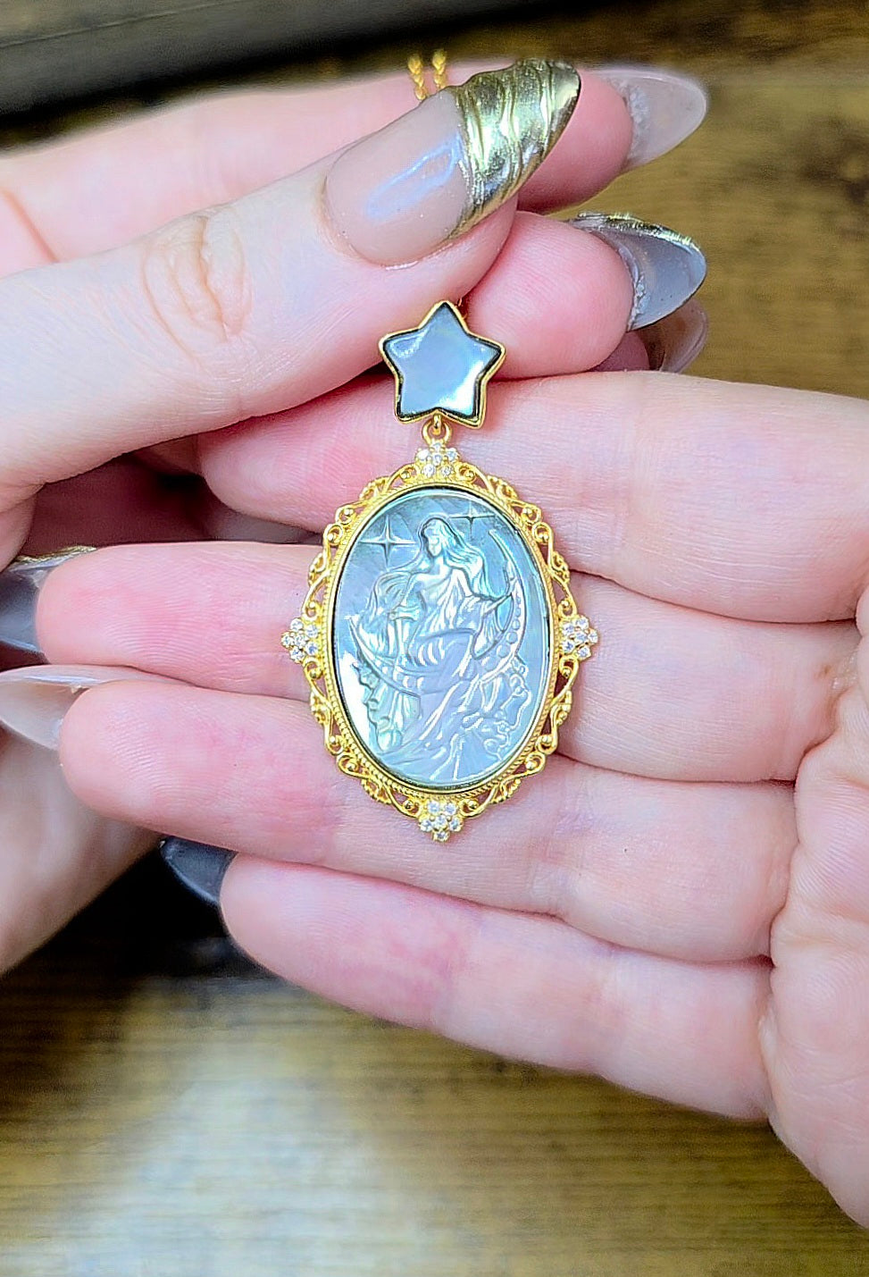 Black Shell Celestial Goddess Pendant