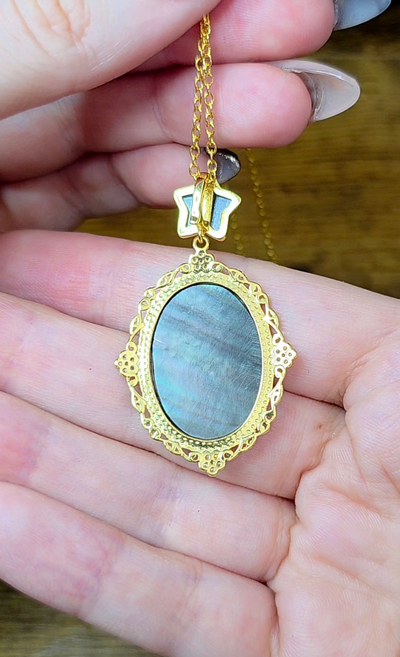 Black Shell Celestial Goddess Pendant