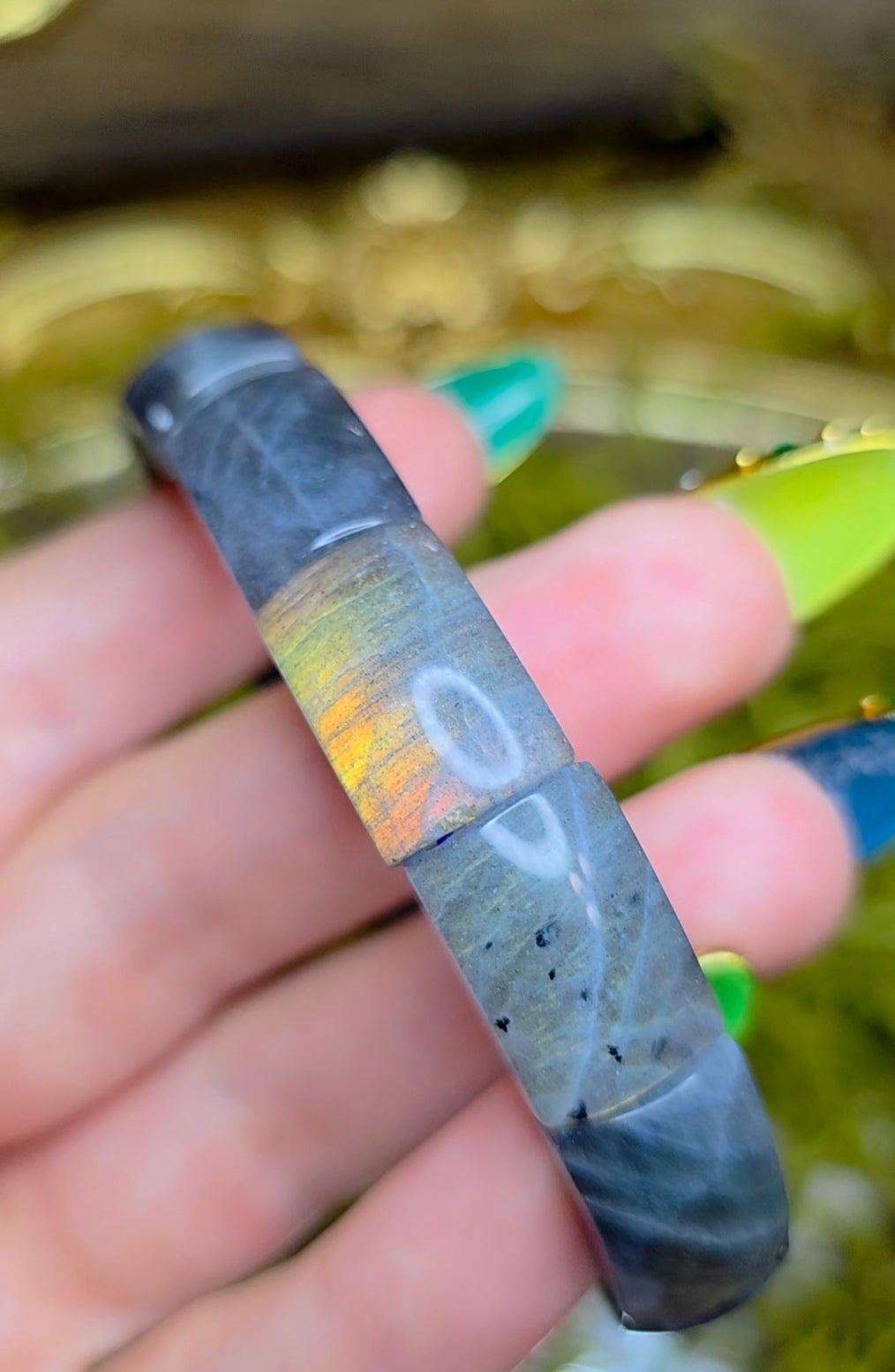 17x11 Labradorite Stretch Bracelet
