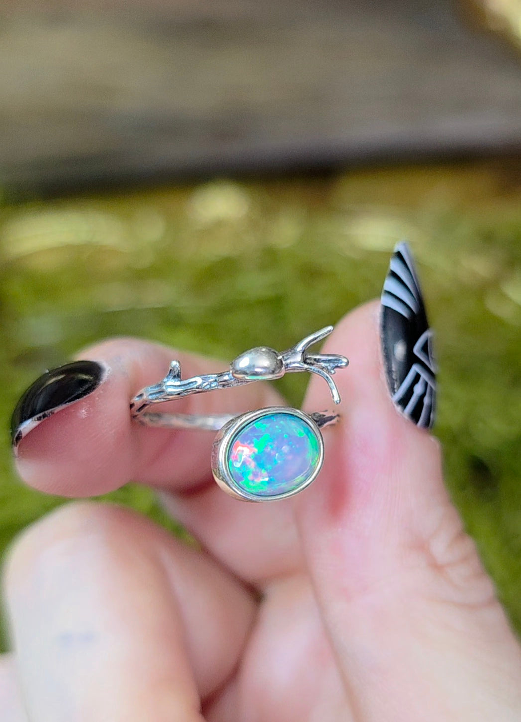 White Star Opal Snail Ring