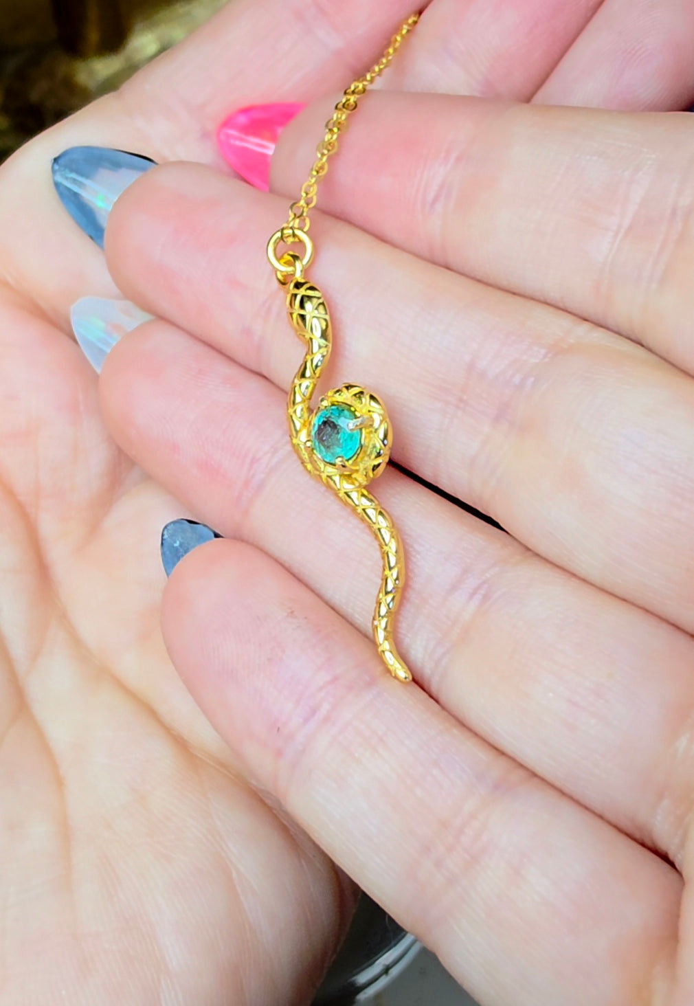 Emerald Snake Pendant B