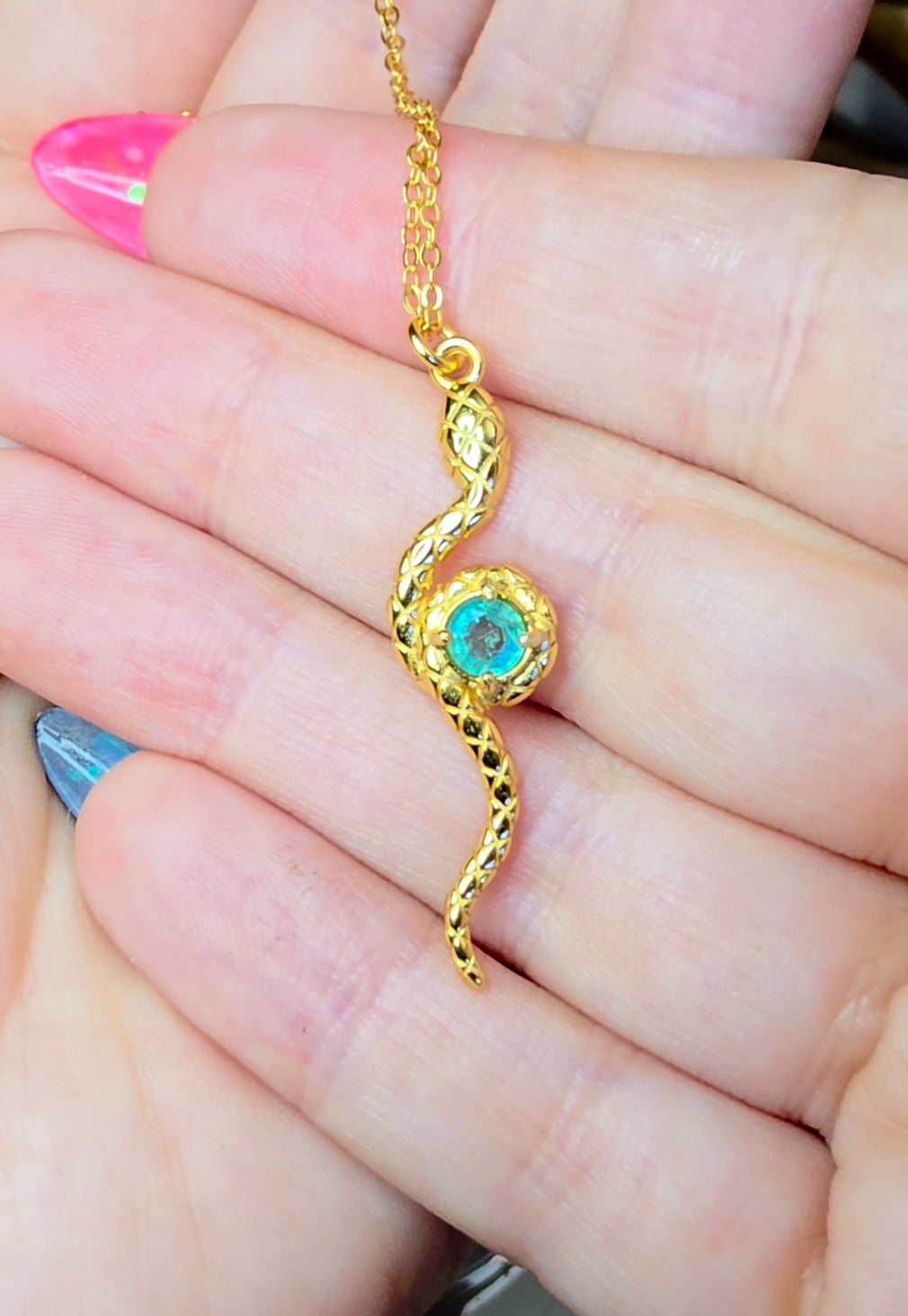 Emerald Snake Pendant B
