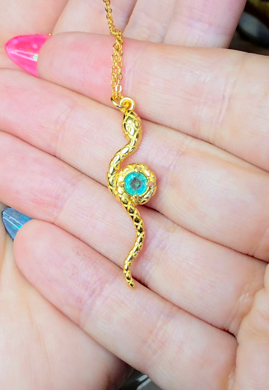 Emerald Snake Pendant B