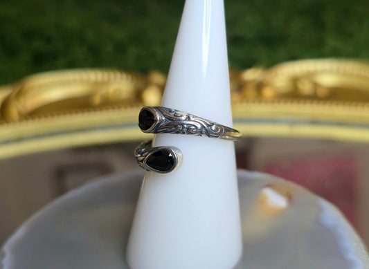 Black Spinel Wrap Ring