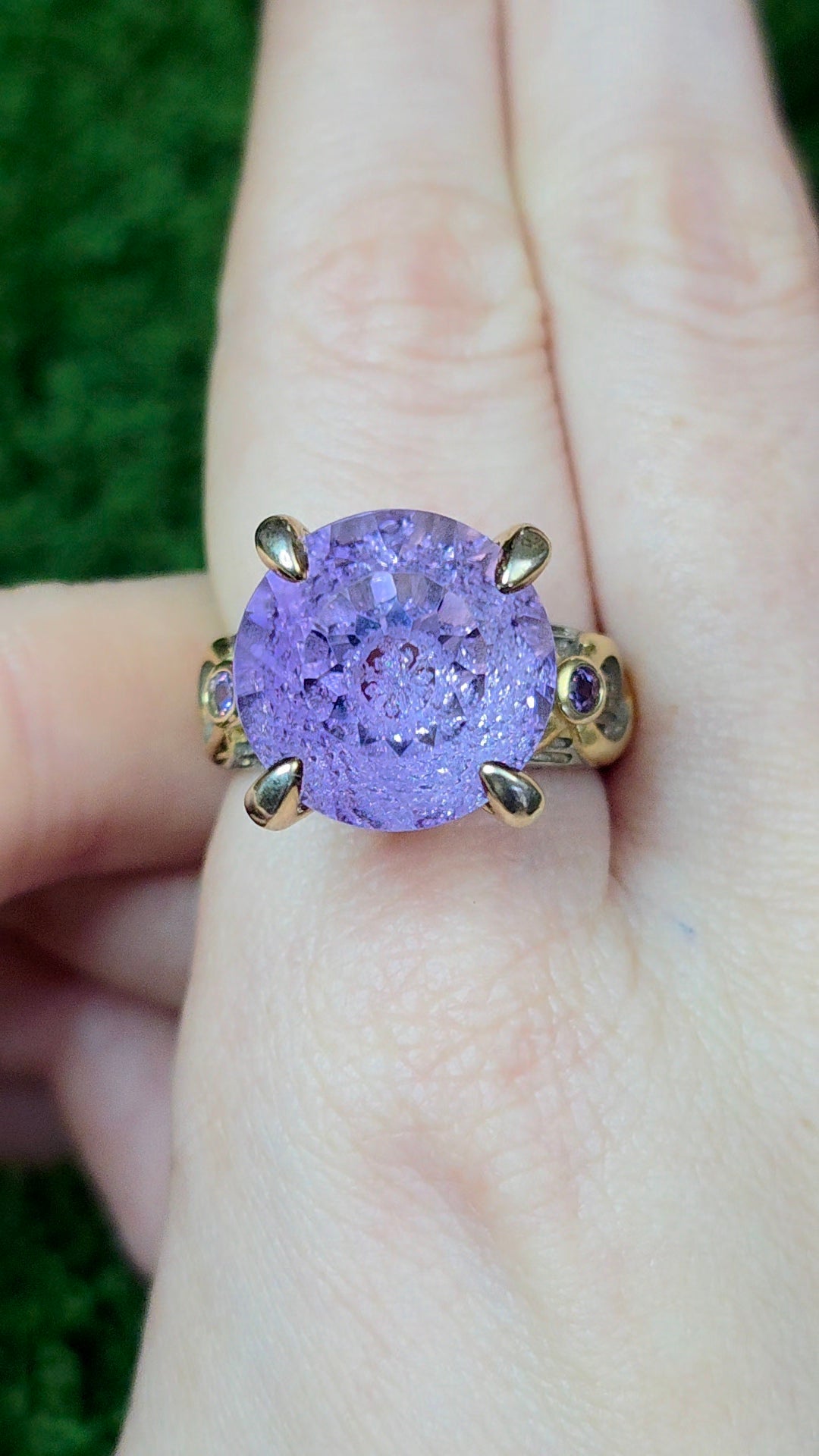Light Amethyst Fantasy Cut Ring