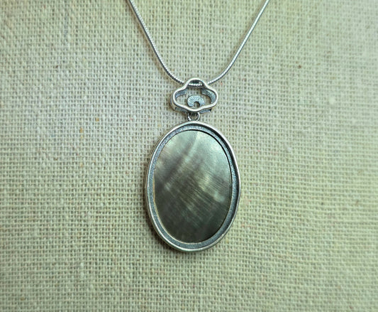 Black Shell Lovely Death Pendant