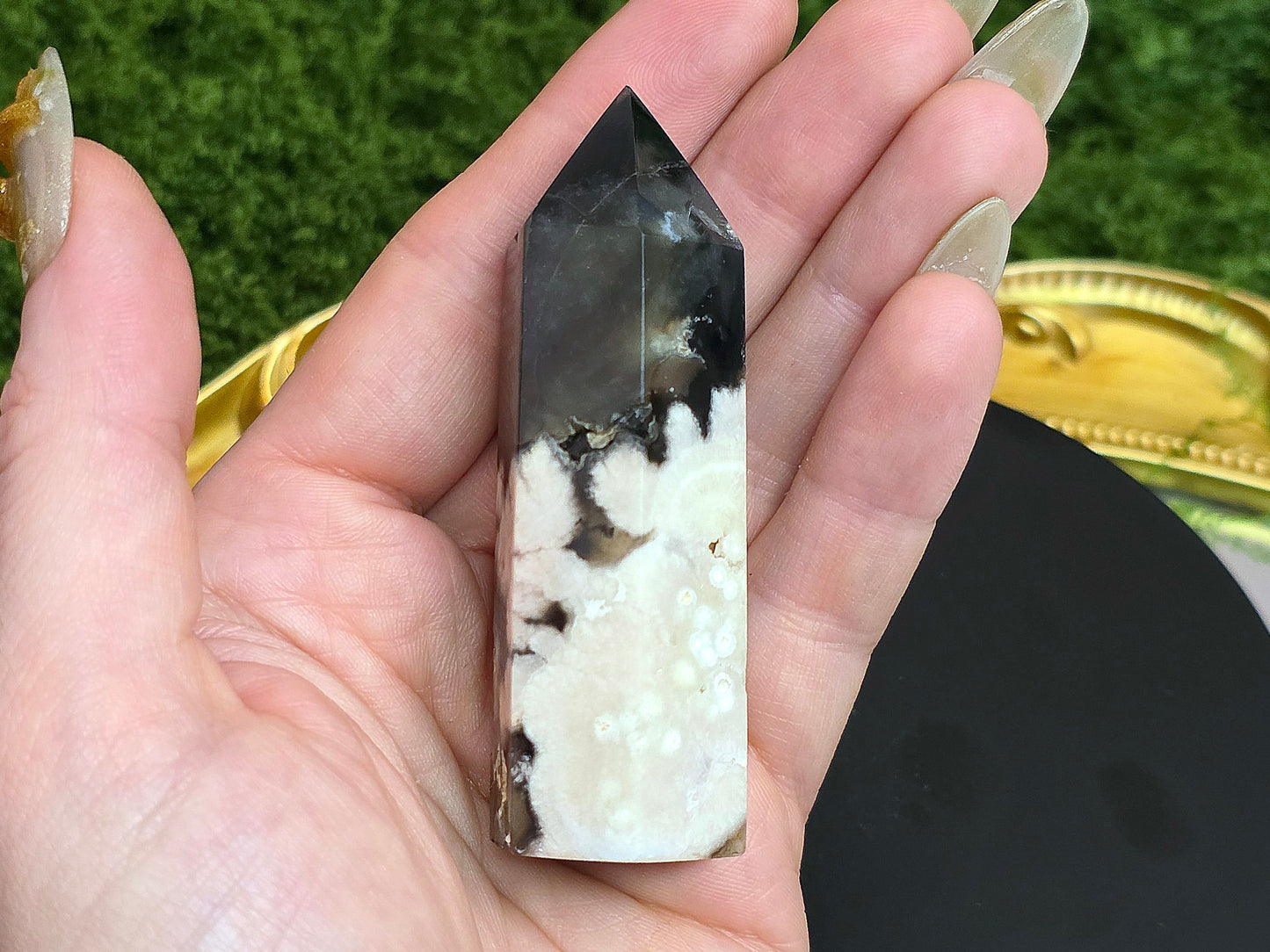 Black Flower Agate Tower B