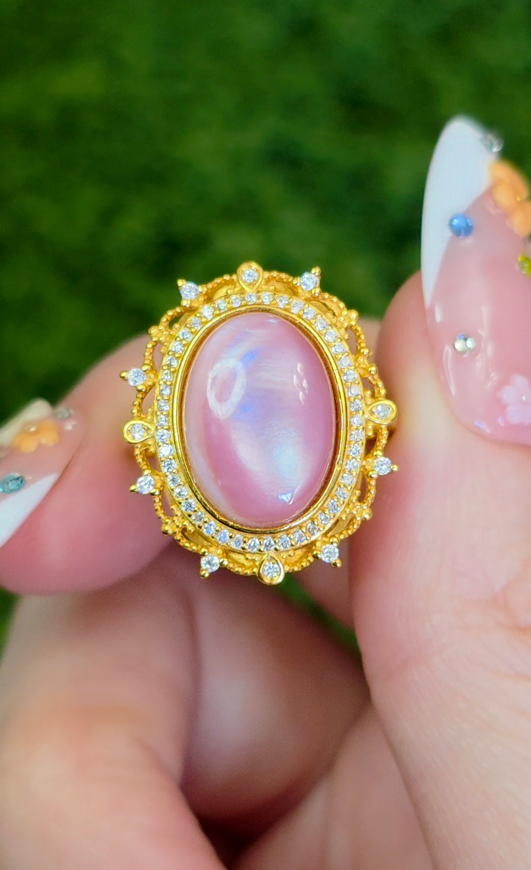 Pink Shell Golden Ring