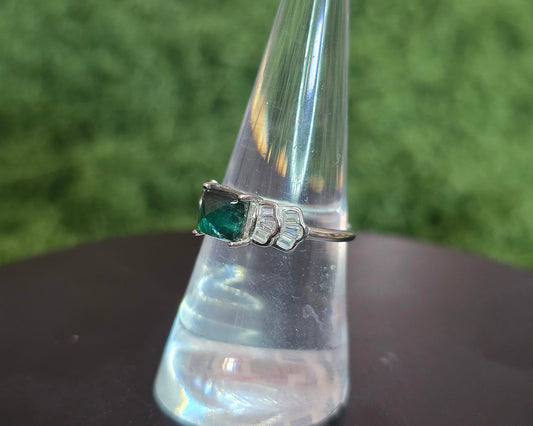 Green Tourmaline Sugarloaf Ring