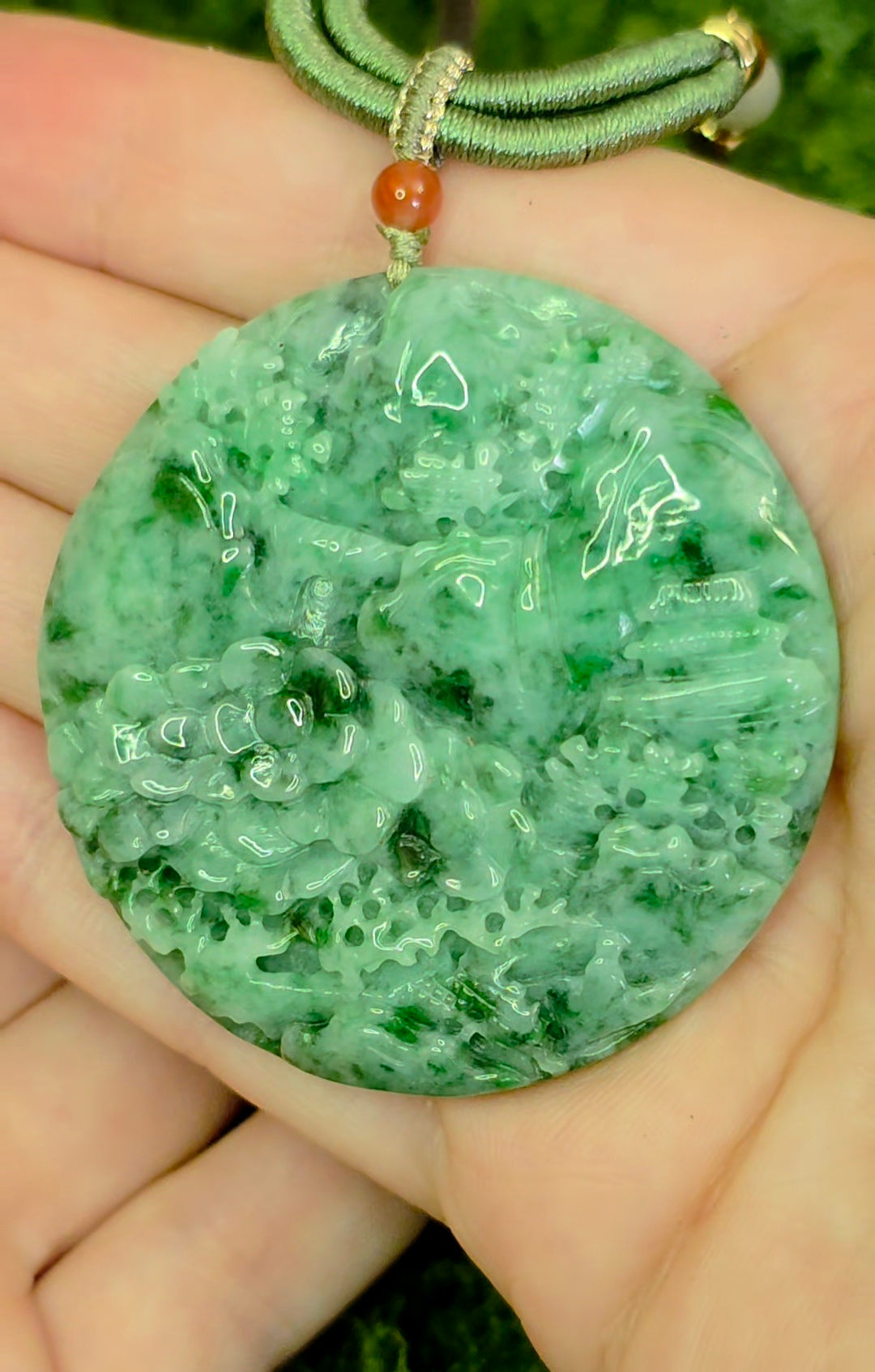 Green Jadeite Nature Motif Pendant Necklace
