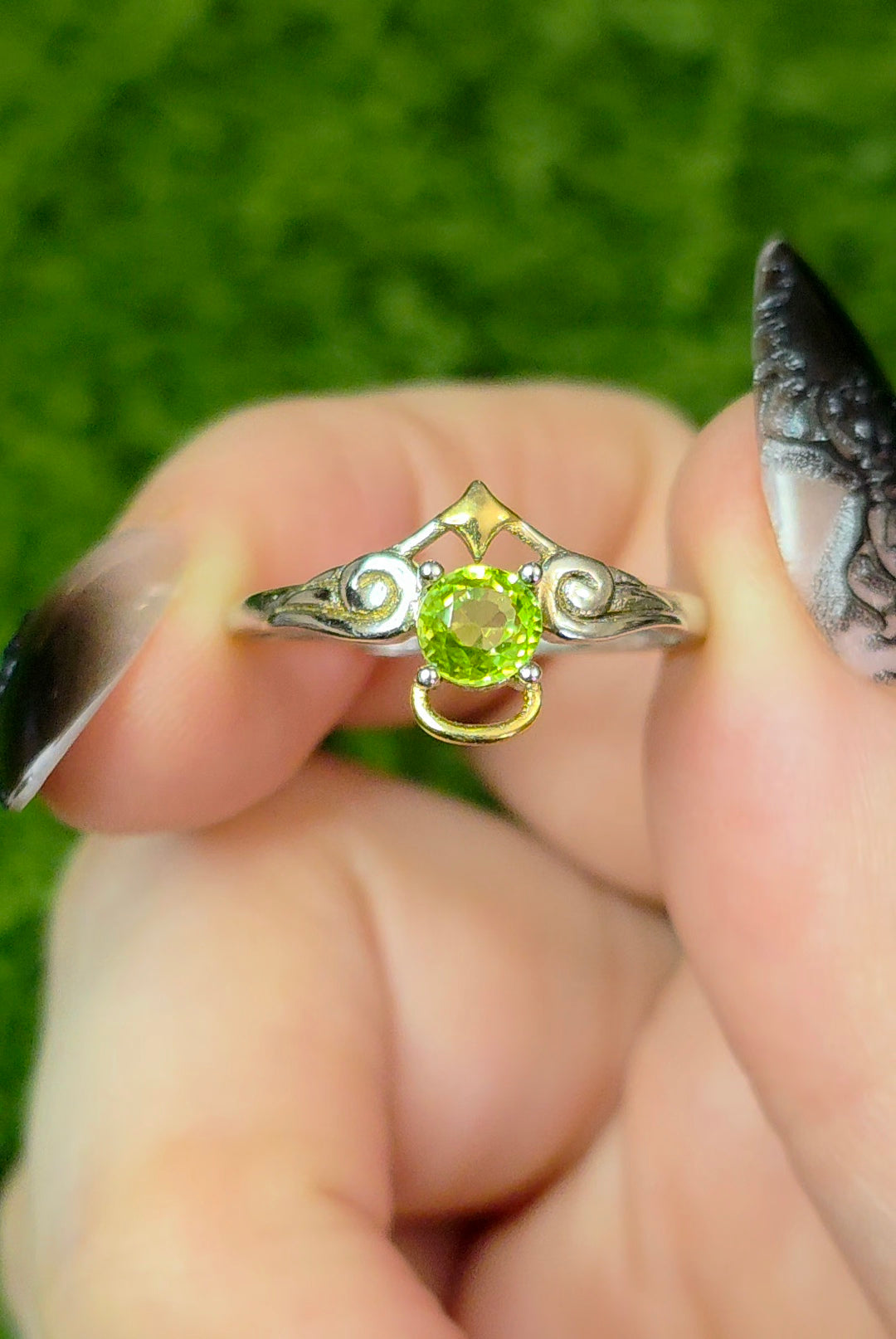 Peridot Angel Ring