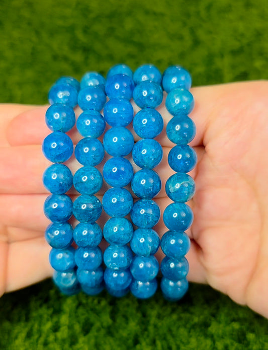 9.5 mm Blue Apatite Stretch Bracelet