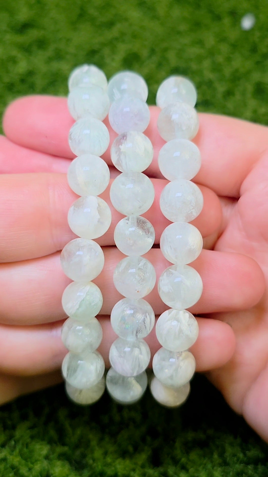 Green Feather Fluorite Stretch Bracelet 10mm