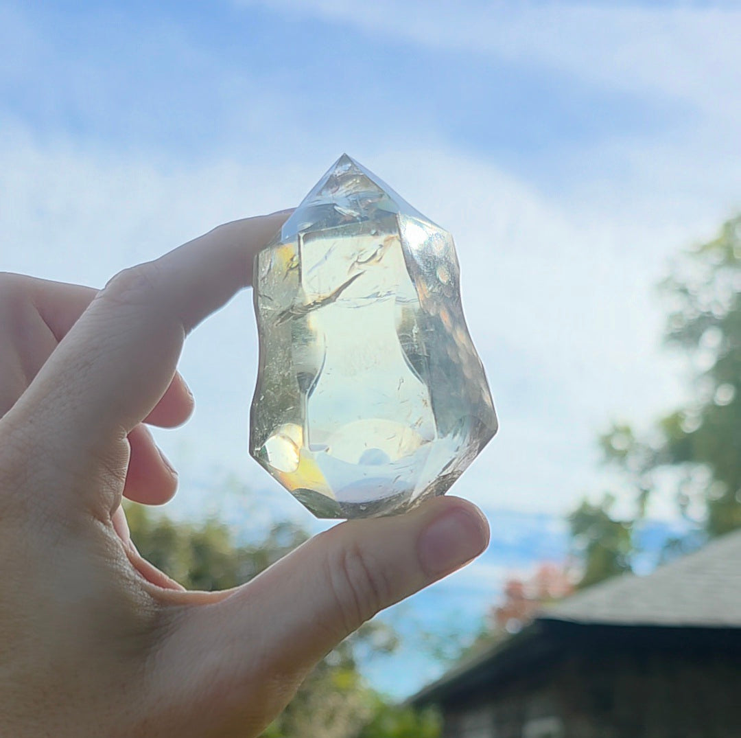 Yellow Quartz Freeform Tower on Stand A