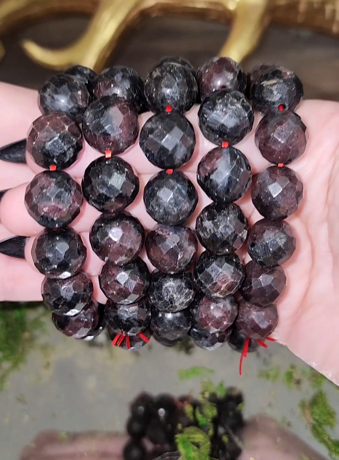13mm Faceted Garnet in Matrix Stretch Bracelet