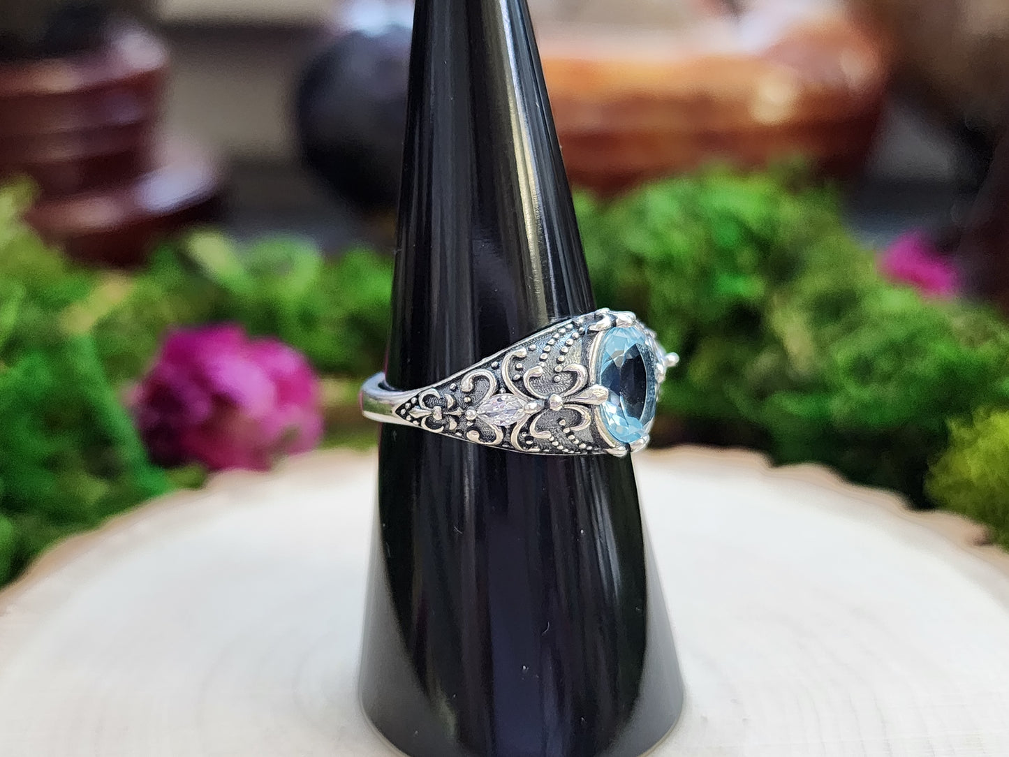 Fleur De Lis Aquamarine Ring