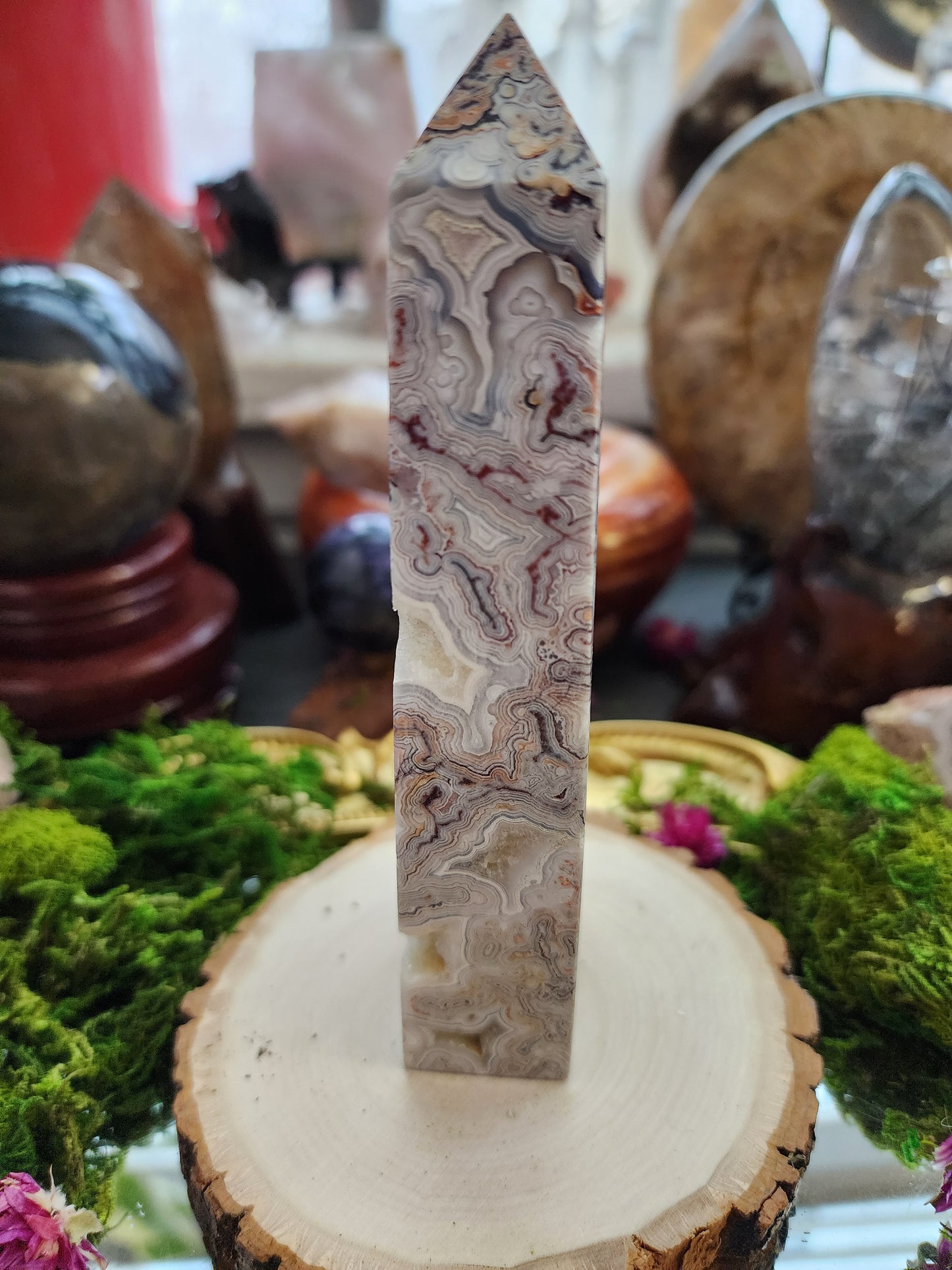 Multicolor Mexican Crazy Lace Agate Tower