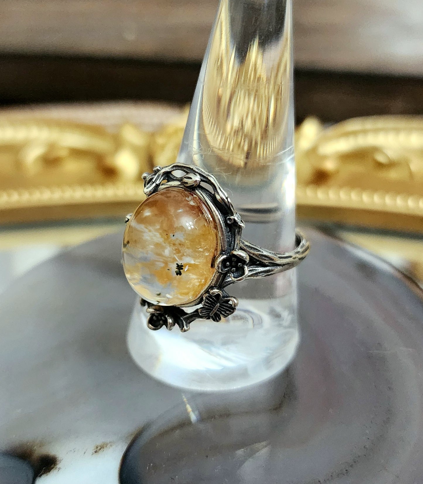 Autumn Leaves Garden Quartz Ring