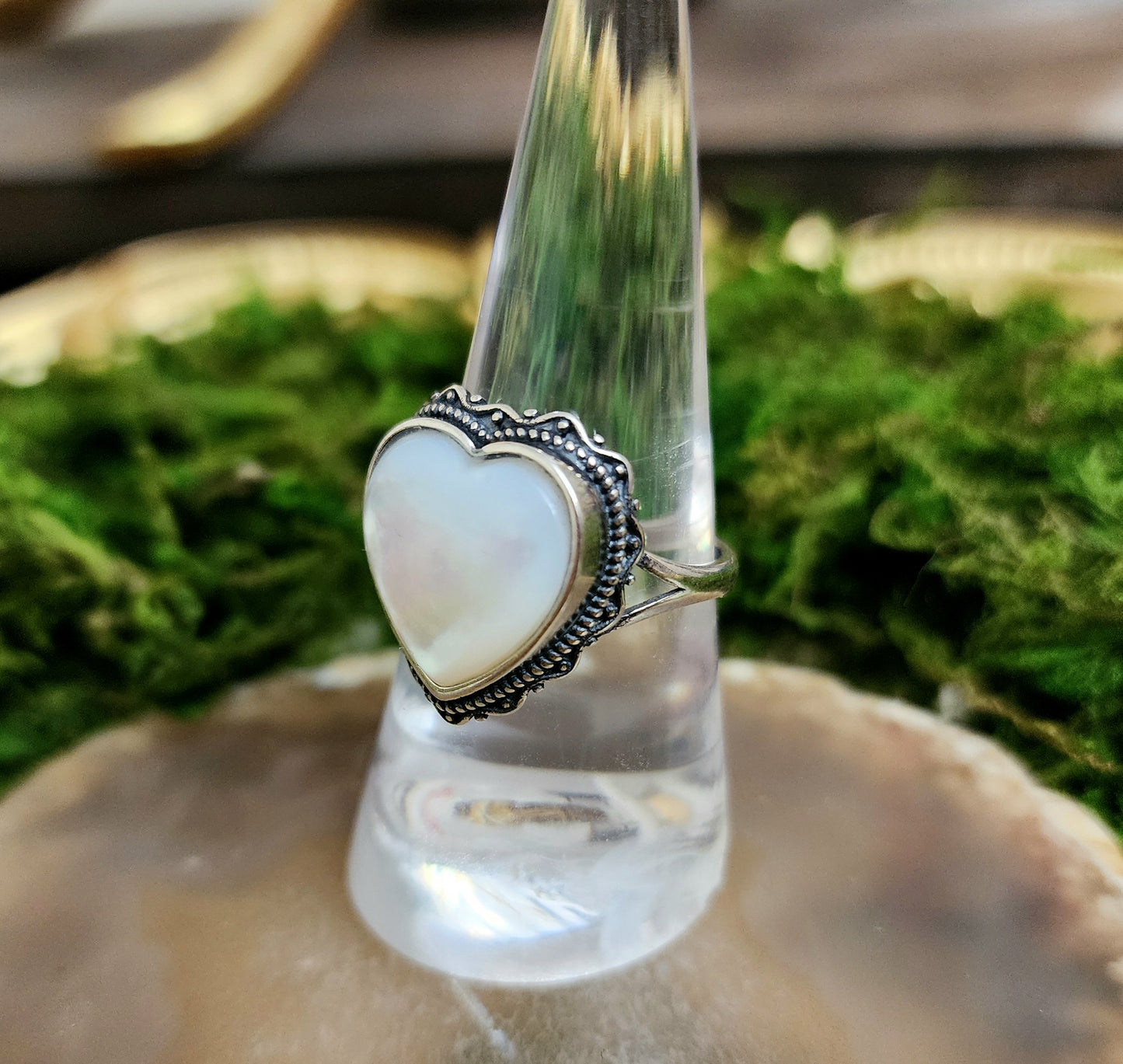 White Shell Heart Ring