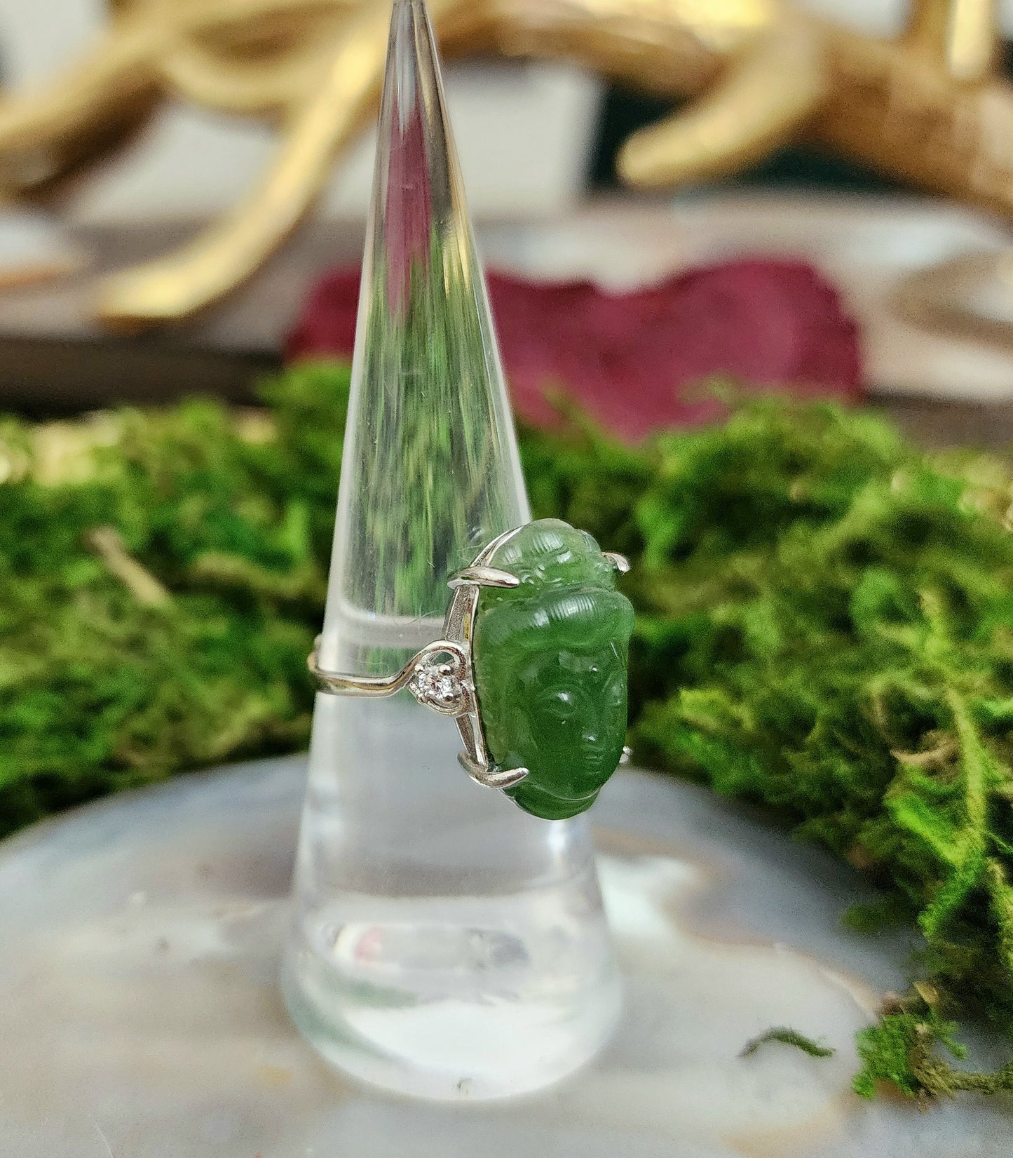 Green Jade Guanyin Ring