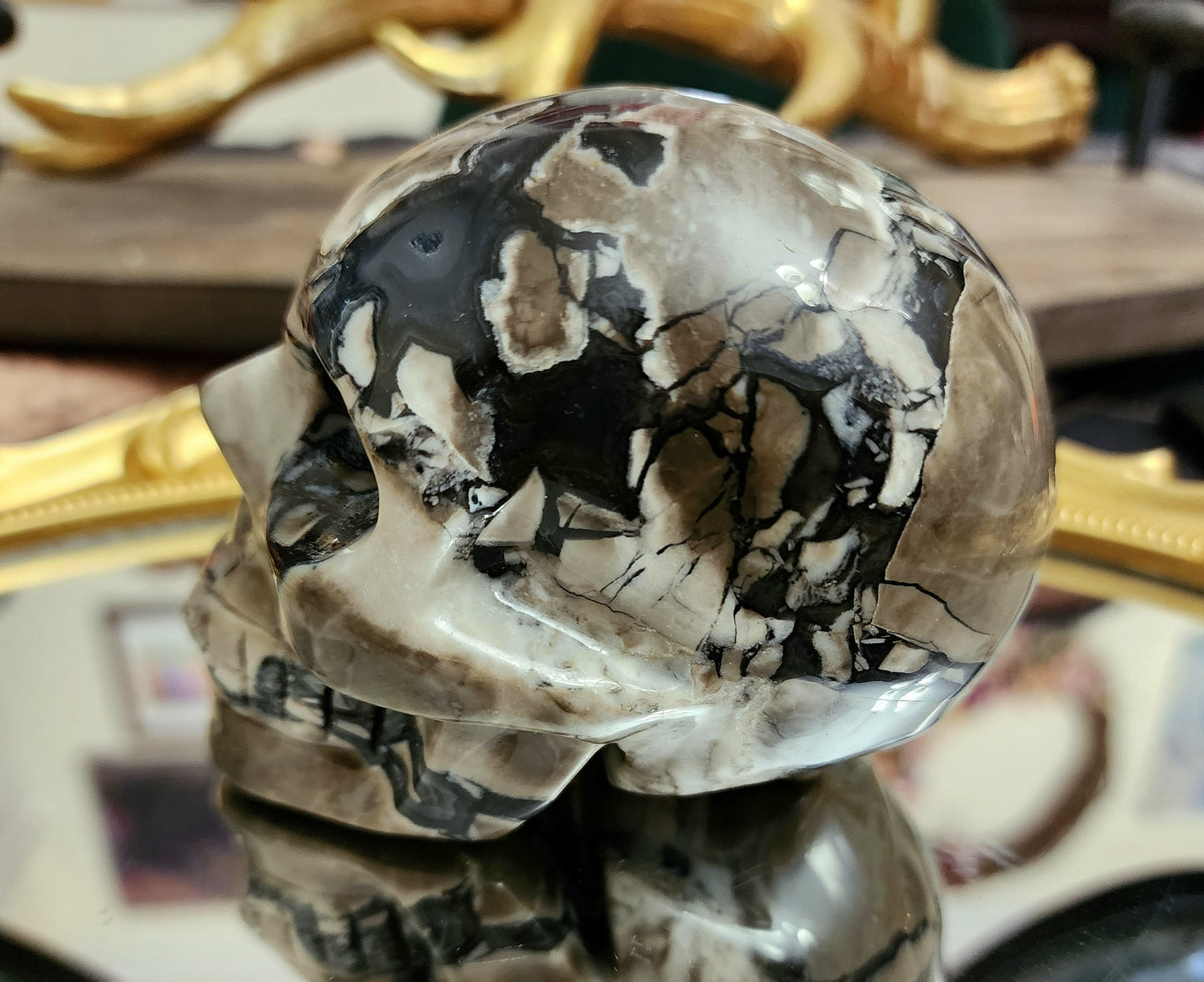 Volcano Agate Skull