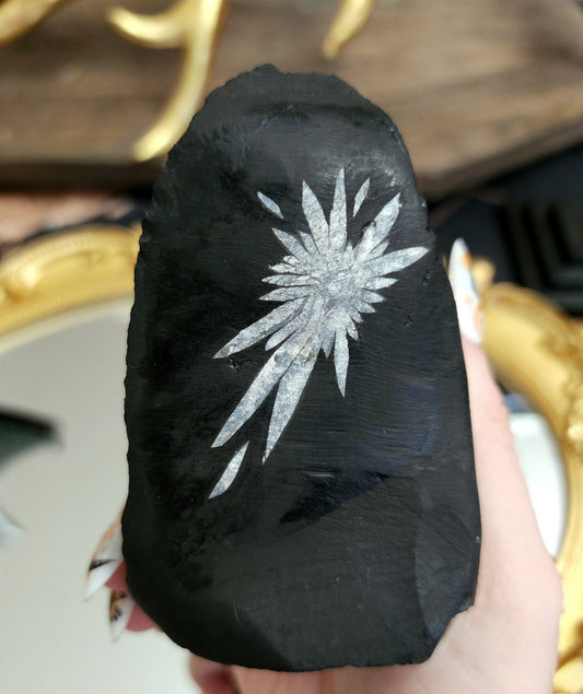 Chrysanthemum Stone Freeform B