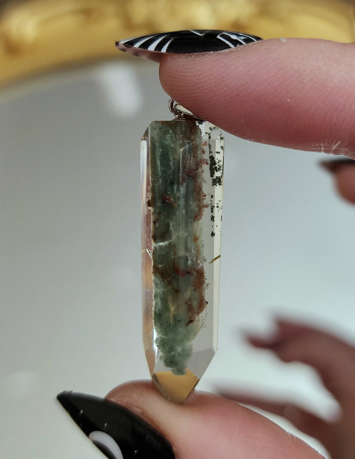 Garden Quartz Point Pendant C