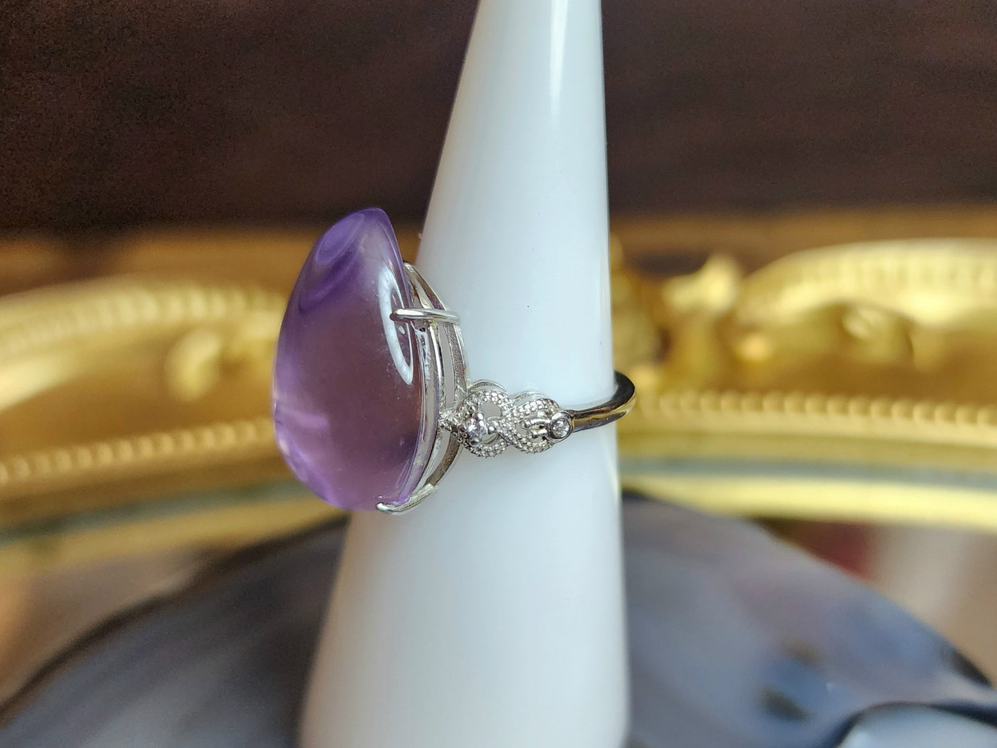 Teardrop Amethyst Ring