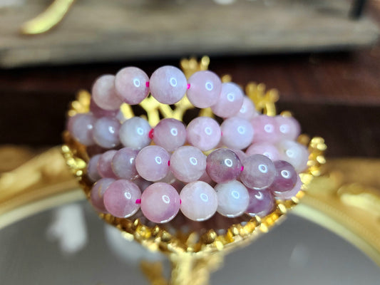 8mm Lavender Rose Quartz Stretch Bracelet