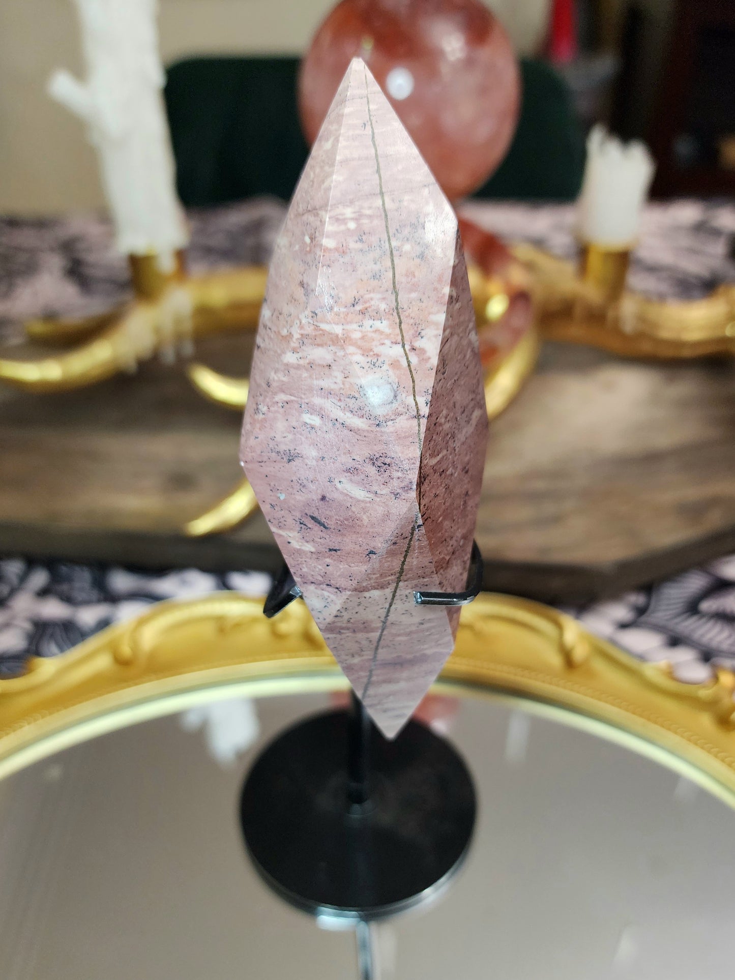 Faceted Picture Jasper B