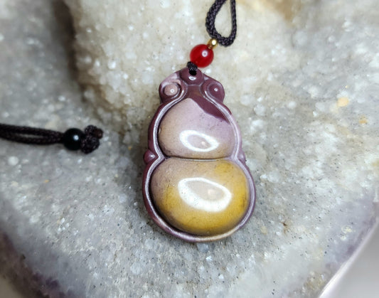 Tri Color Mookaite Hulu Pendant Necklace