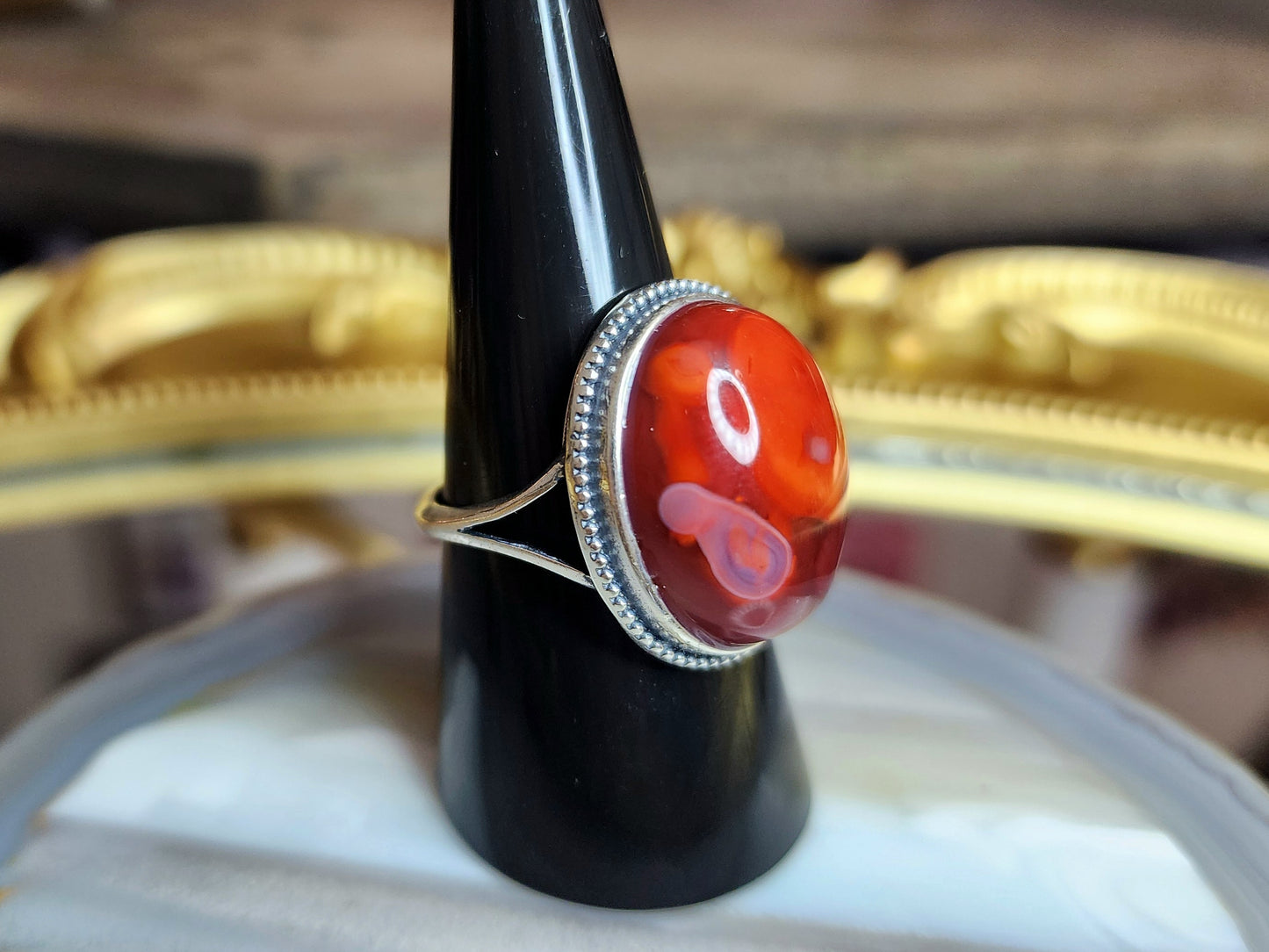 Nanhong Agate Ring