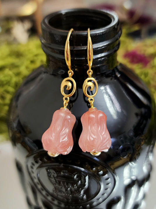 Nanhong Agate Cabbage Earrings