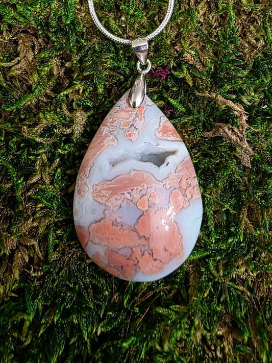 Druzy Pink Agate Teardrop Pendant F