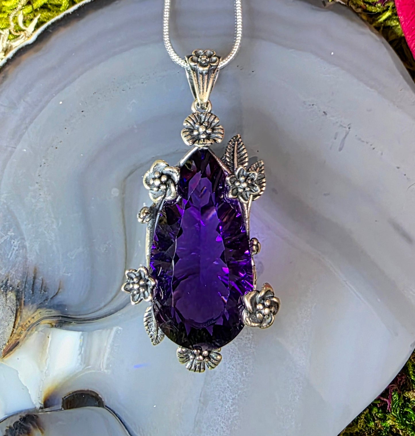 High Quality Amethyst Pendant