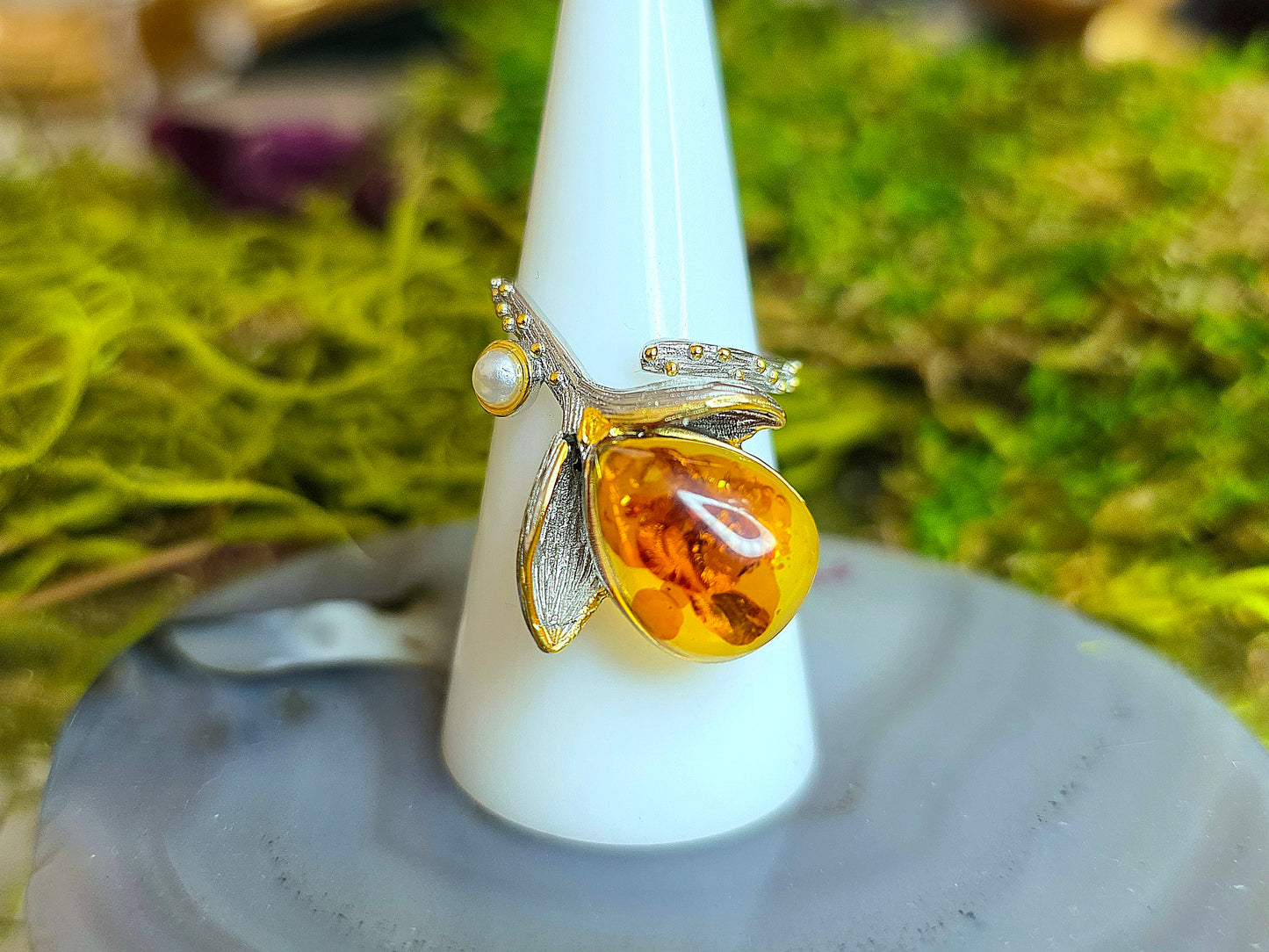 Flower Amber Wrap Ring
