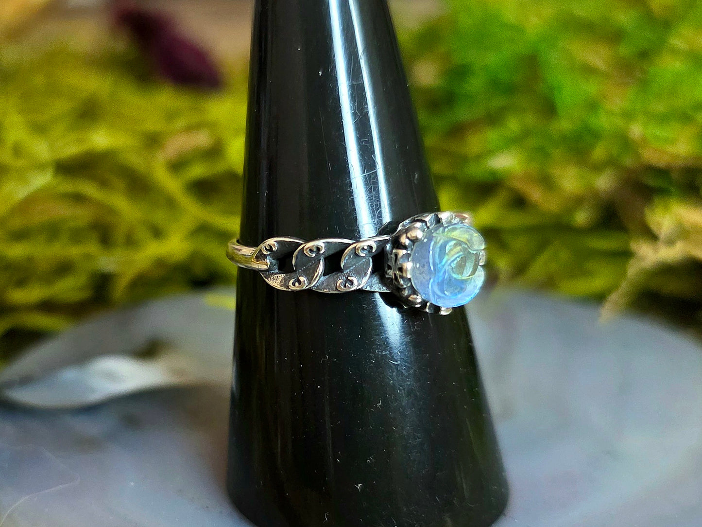Blue and Yellow Flash Flower Labradorite Ring