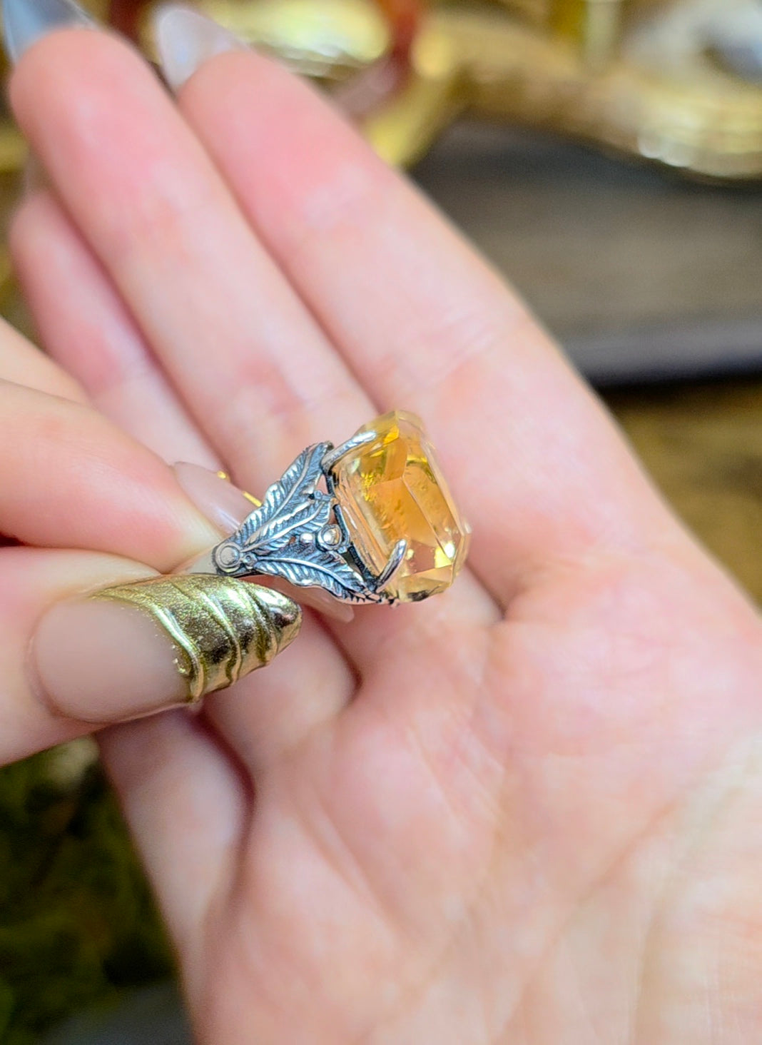 Citrine with Hollandite Ring C
