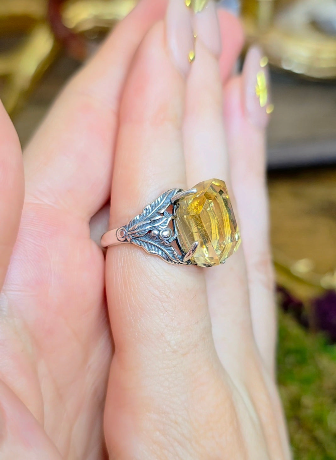 Citrine with Hollandite Ring C