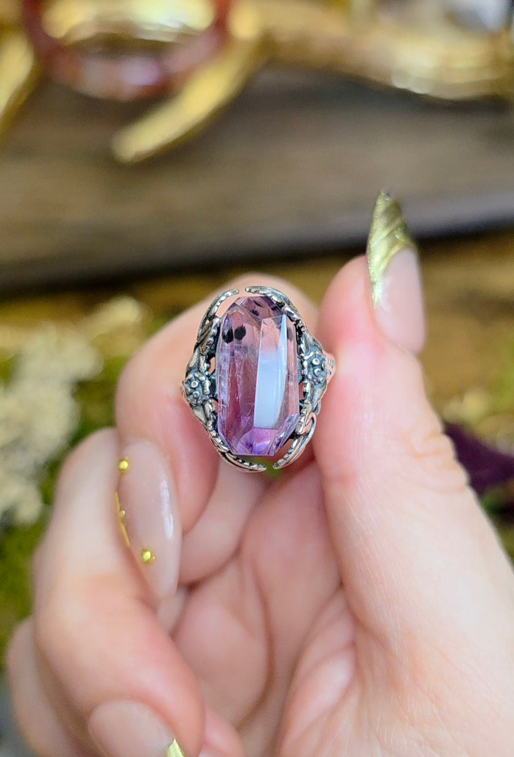 Hollandite in Amethyst Ring A